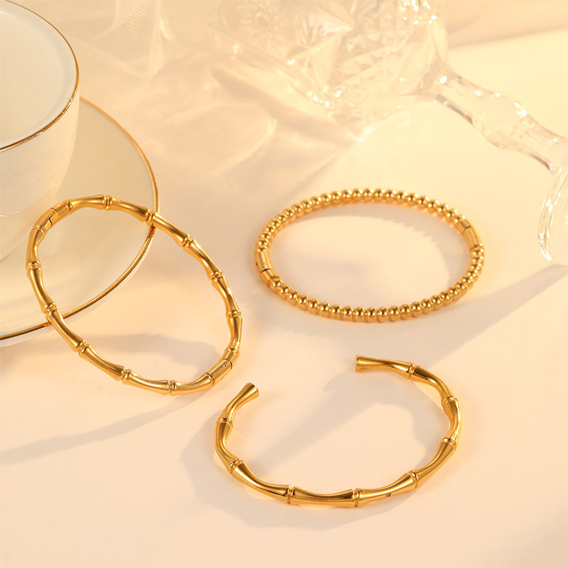 Factory Custom Price Versatile And Fashionable Golden Bamboo Shape Bracelet B2397