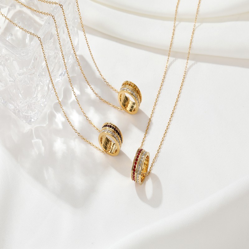 Shiny two-tone full row zircon circular pendant necklace